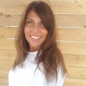 Meet your Posher, Leslie